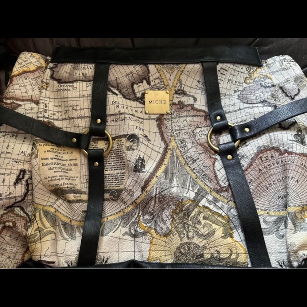 Miche Black and Cream Duffel Bag with Travel-Inspired Design